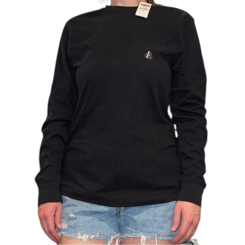 Old Navy Classic Black Long Sleeve Tee - Picture 2 of 9